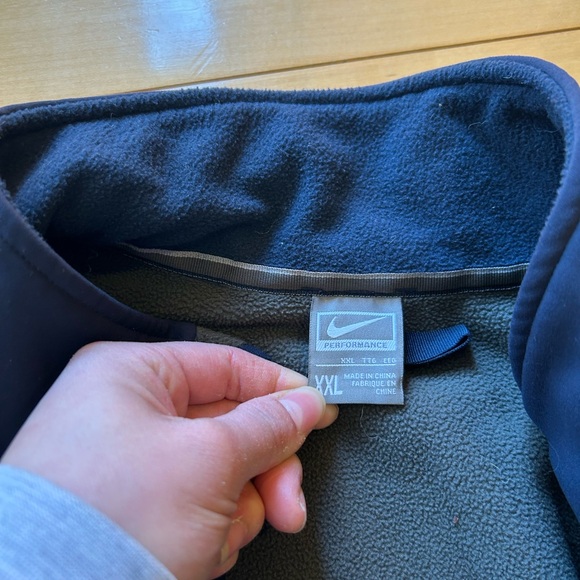 Nike Performance Navy Blue Full Zip up - Picture 6 of 10